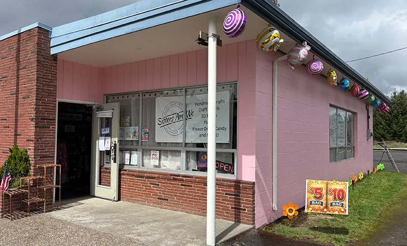 commercial-painting-pink-building Commercial Painting